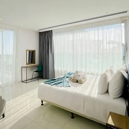 Armonia Seaview Villa Ayia Napa